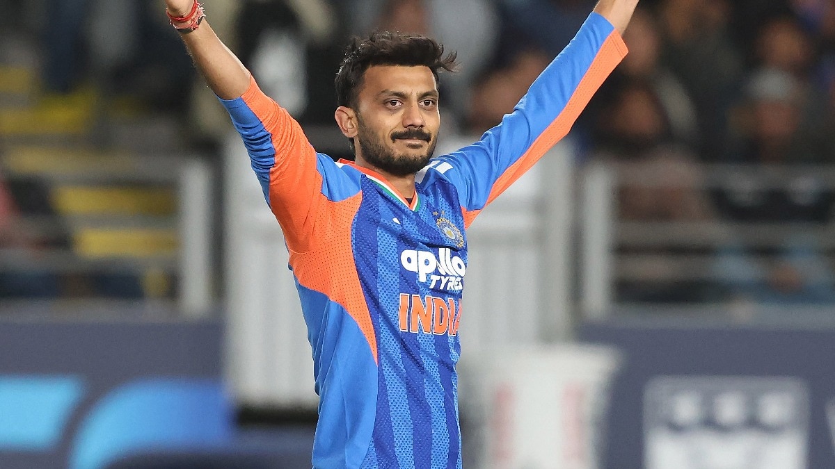 Axar Patel fails in Auckland, but makes T20 history for India with 300 wickets