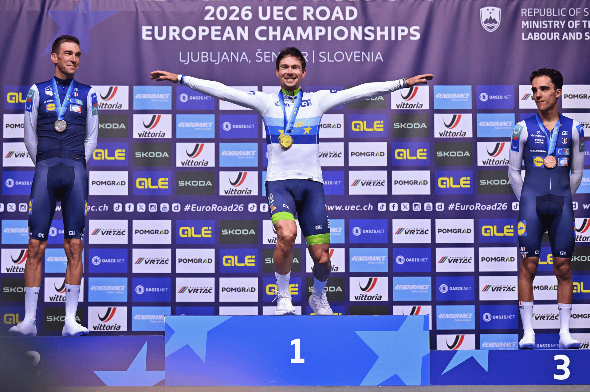 'I will definitely remember this for the rest of my life' – No Pogačar, no problem as veteran Primož Roglič saves Slovenia at the last with fairytale European title triumph