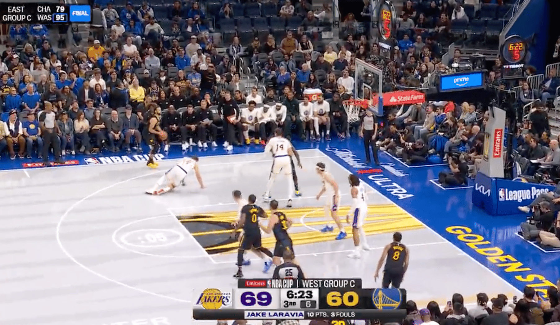 Michael Grady delivers perfect call of Steph Curry dropping Luka Dončić