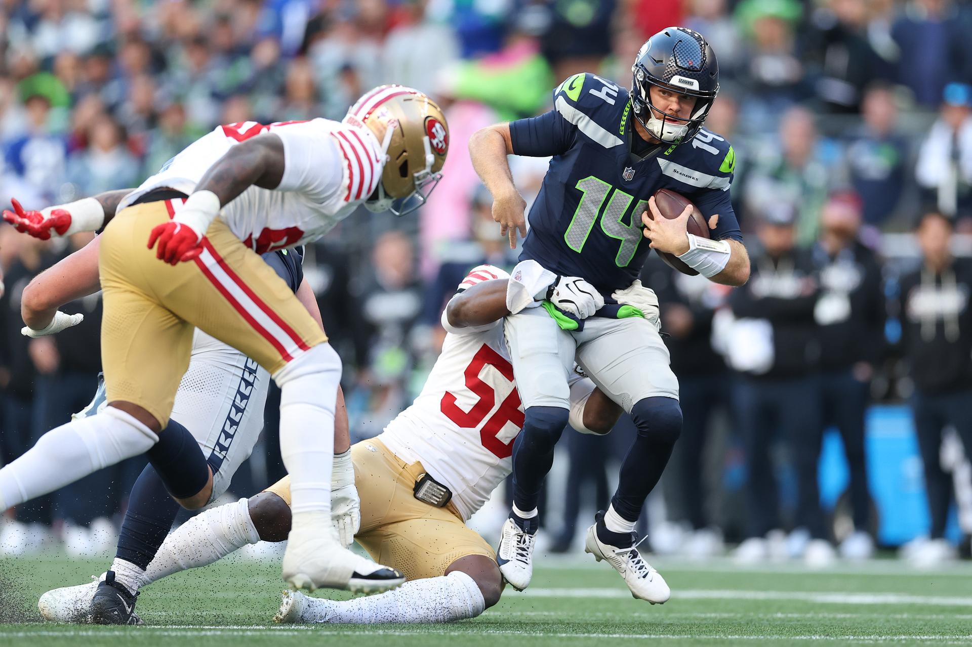 NFL Panic Meter: Seahawks already showing more cracks than they did last season