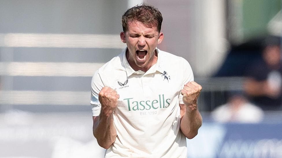 Kent paceman Milnes praises 'amazing' Hollioake