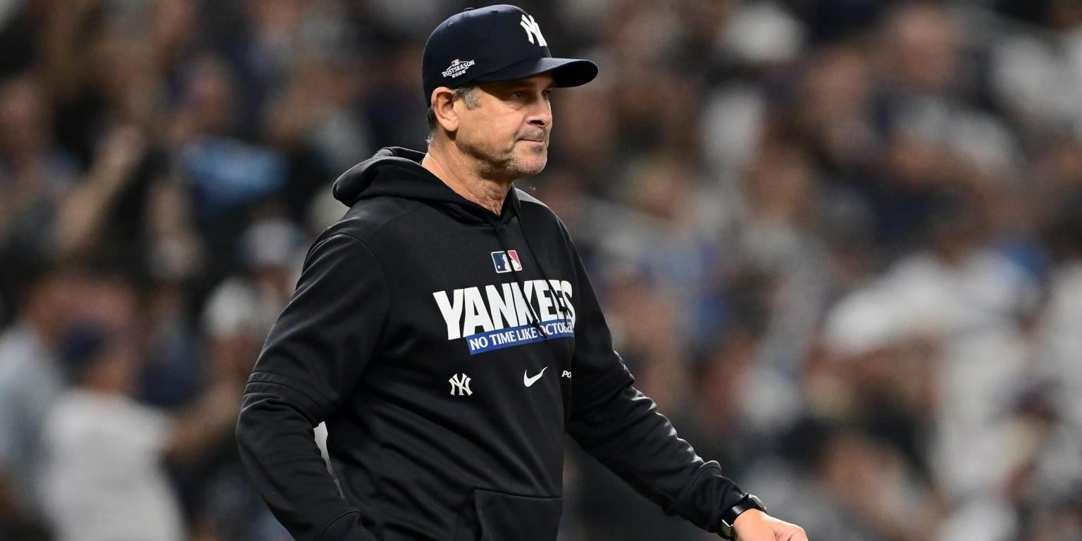 Boone to return as Yankees manager in '27, final year of his contract (source)