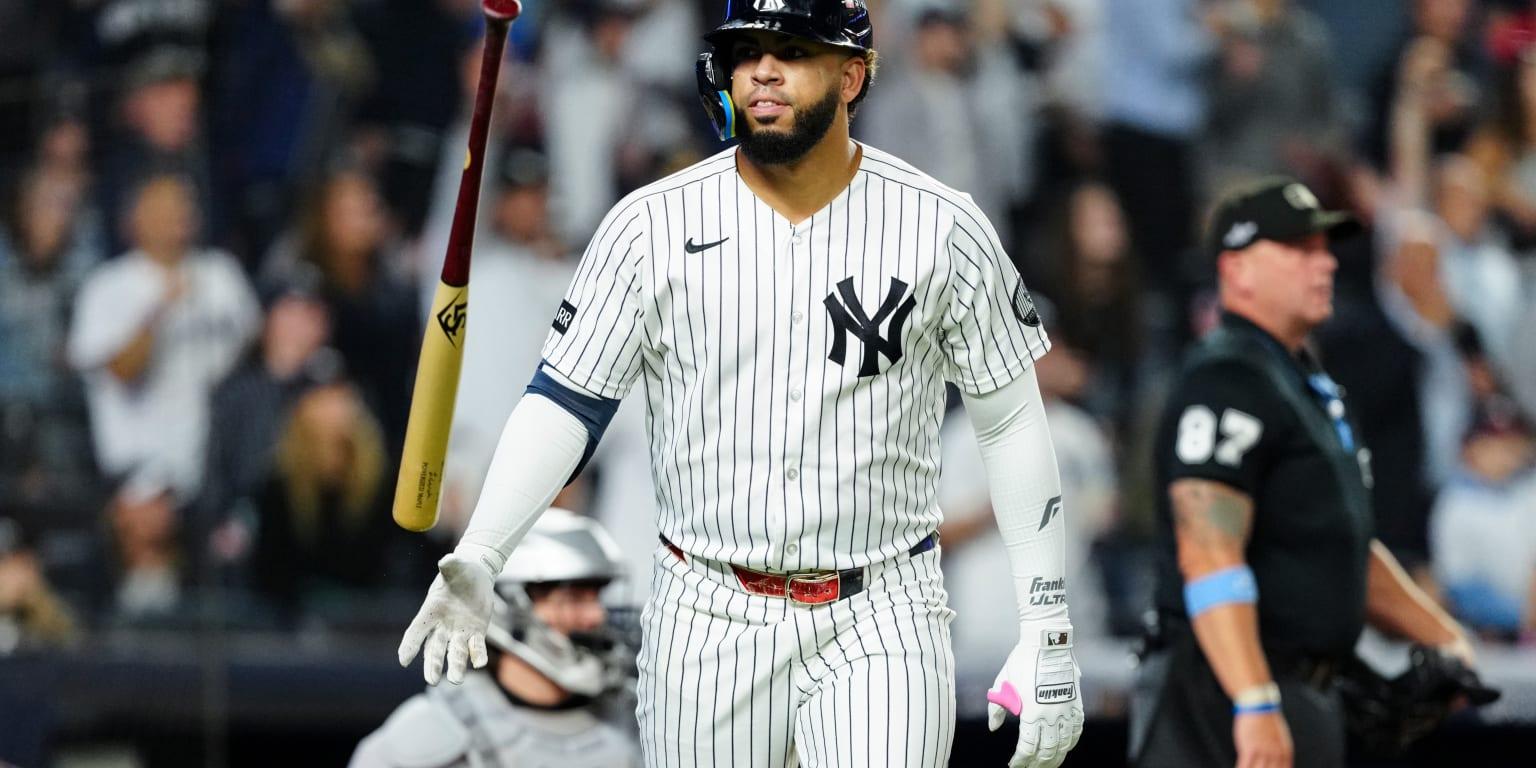 In first postseason start, García fires up hometown crowd with go-ahead blast