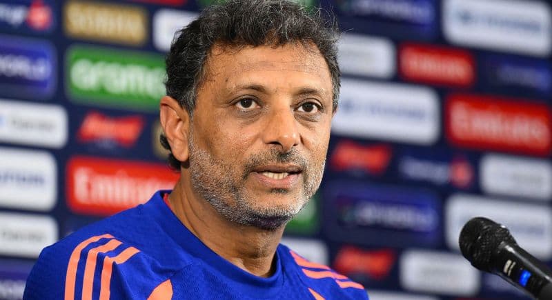 'You do feel for the bowlers' - India's batting coach Sitanshu Kotak slams pitch after Guwahati run-fest