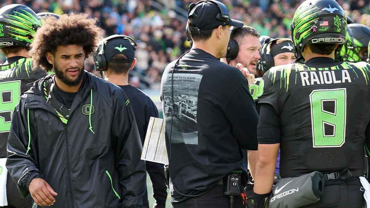 Oregon football’s Dante Moore remains out as Dylan Raiola battles for another start