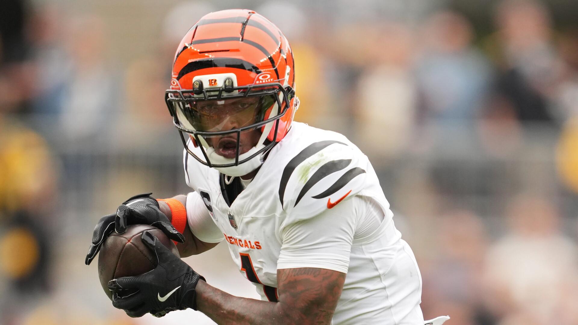 Ja'Marr Chase leaves for a concussion evaluation