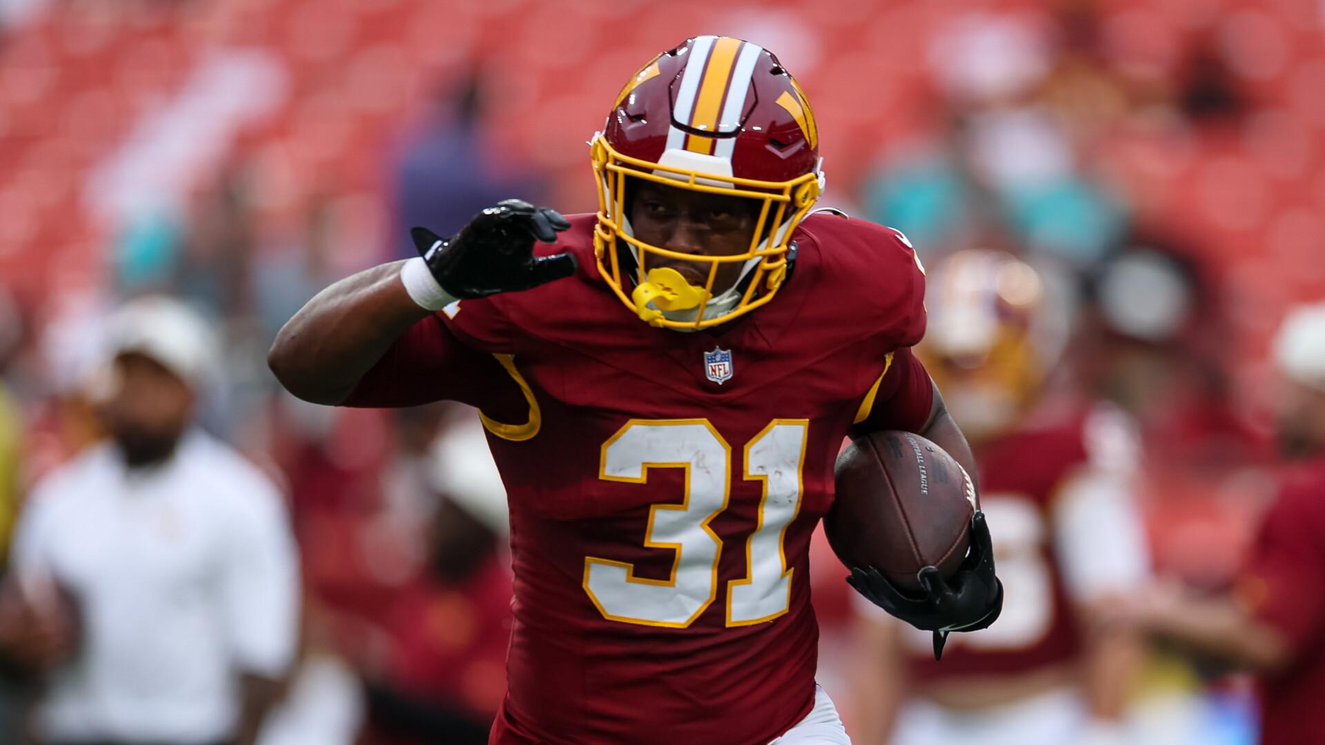 Dolphins claim RB Kaytron Allen off waivers