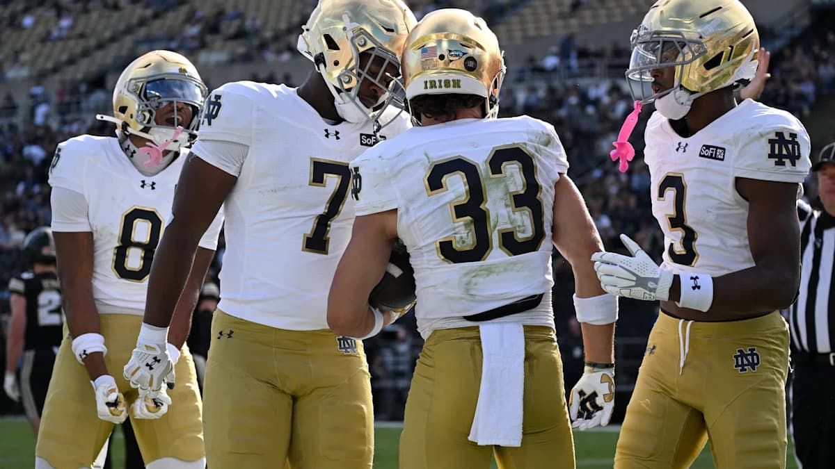 Watch Notre Dame's Jerome Bettis Jr. score his first TD at Navy