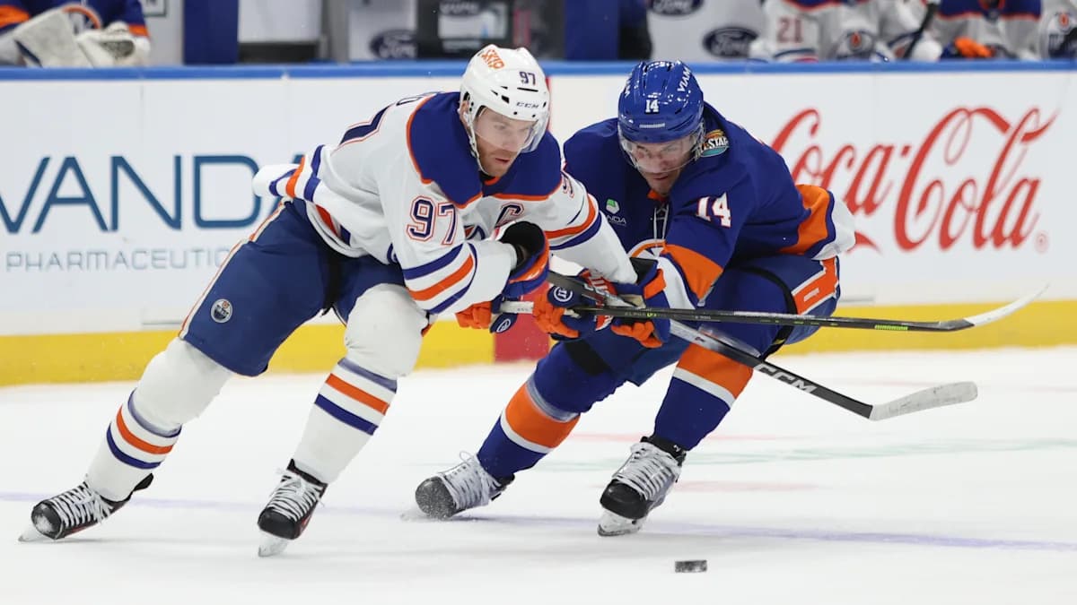 Connor McDavid extends his assist streak to 14 games as the Oilers beat the Islanders 4-0