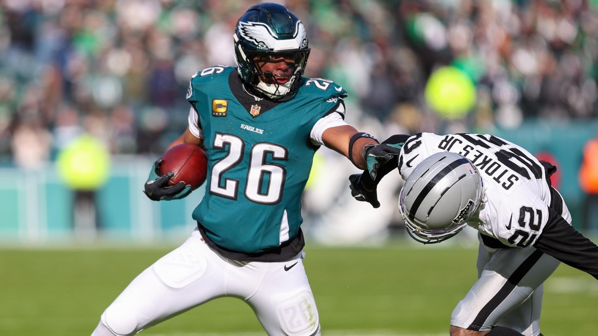 
                        Eagles vs. Bears odds, spread, NFL picks, predictions, best bets: Monday Night Football betting preview
                    