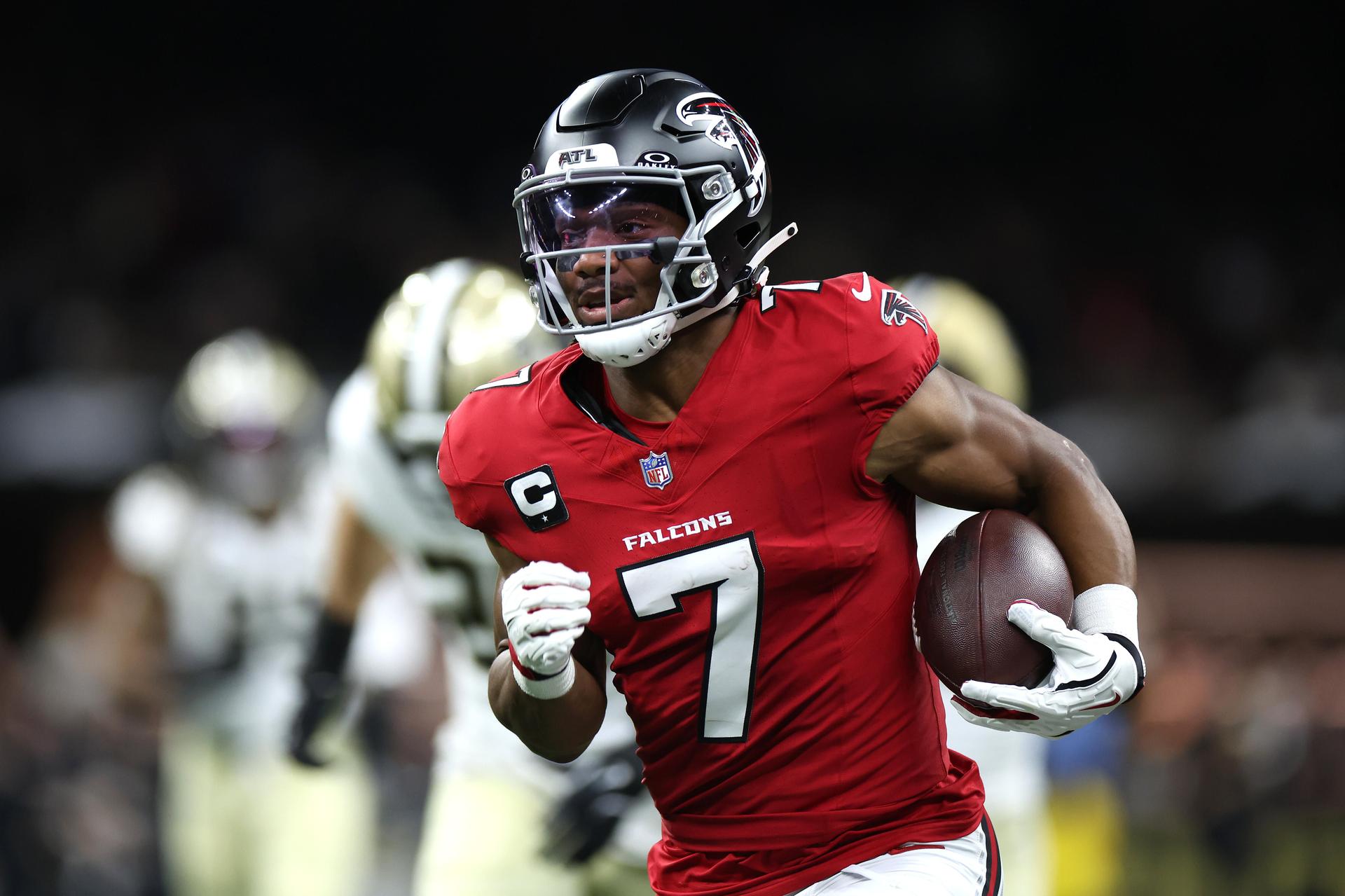 Week 5 NFL bold predictions: Bijan Robinson makes NFL primetime history, struggling Packers upset Bears