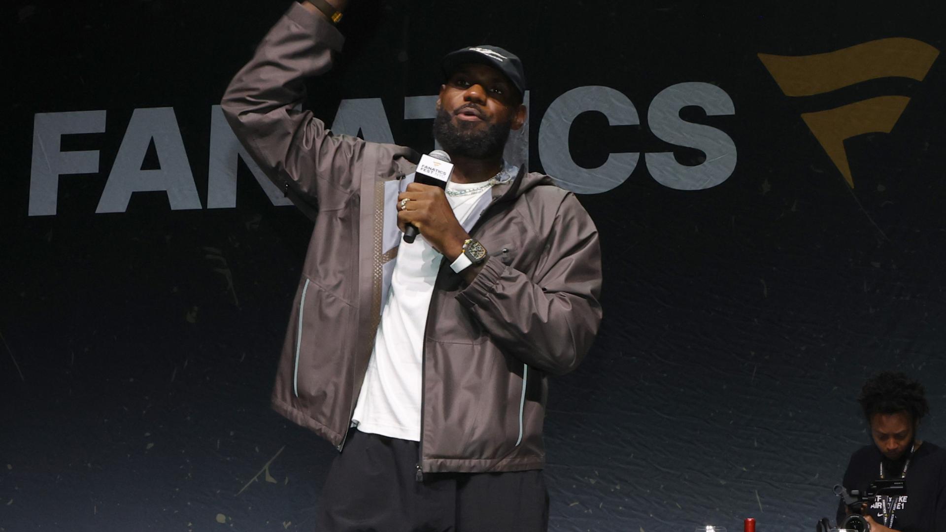 Adam Silver explains why LeBron James using Fanatics' helicopter is 'perfectly appropriate'