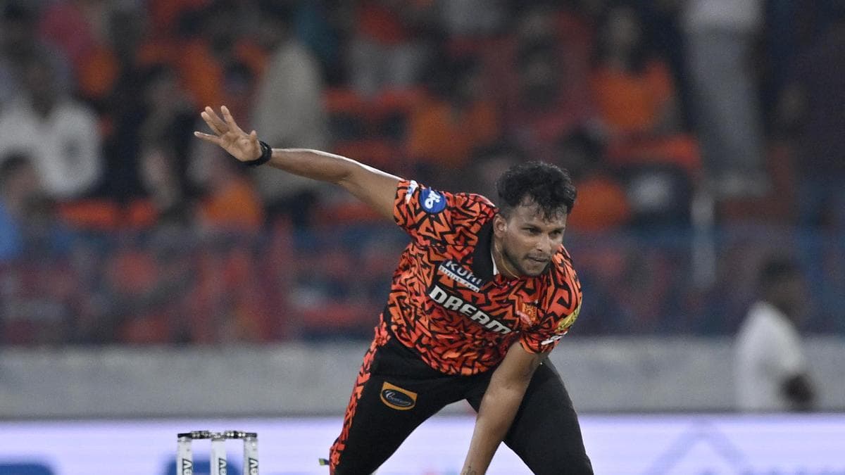 India vs Pakistan, Hong Kong Sixes 2026 Live Score: Abbas Afridi, Khawaja Nafay continue to pile the runs; PAK 59/0 (2)