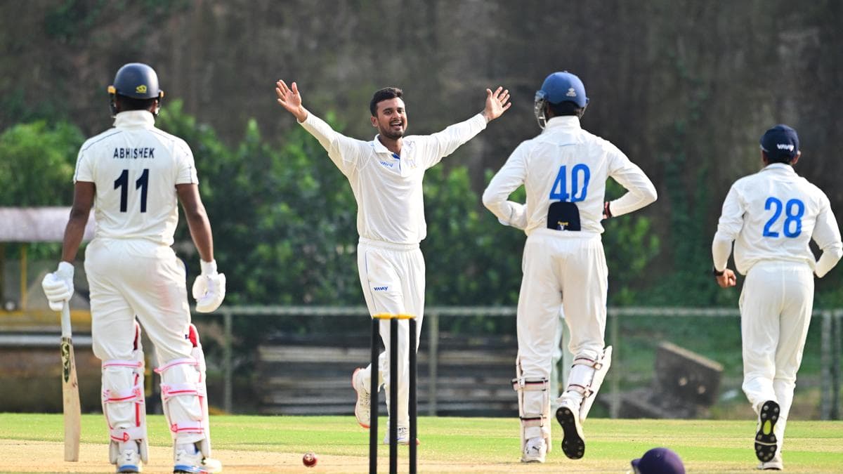 Ranji Trophy 2026/27: Pradipta Pramanik runs through Kerala as Bengal eyes big win