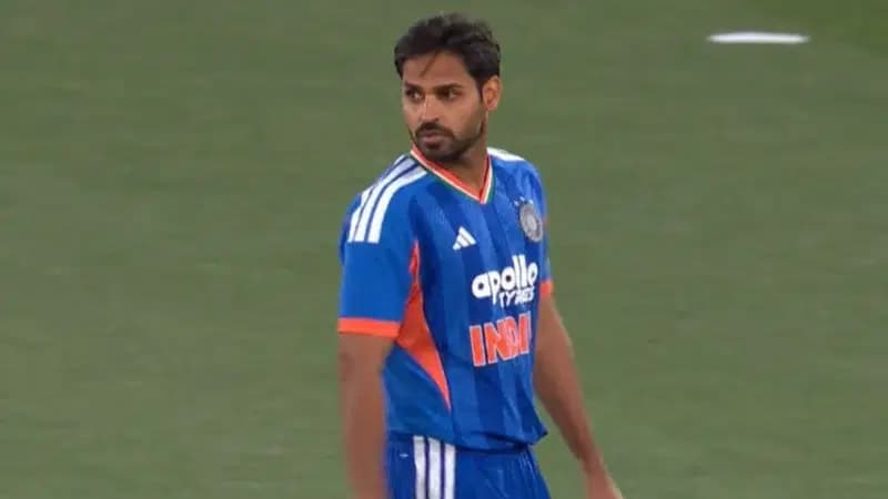 Bhuvneshwar Kumar breaks 89-match streak with first T20I no-ball against New Zealand