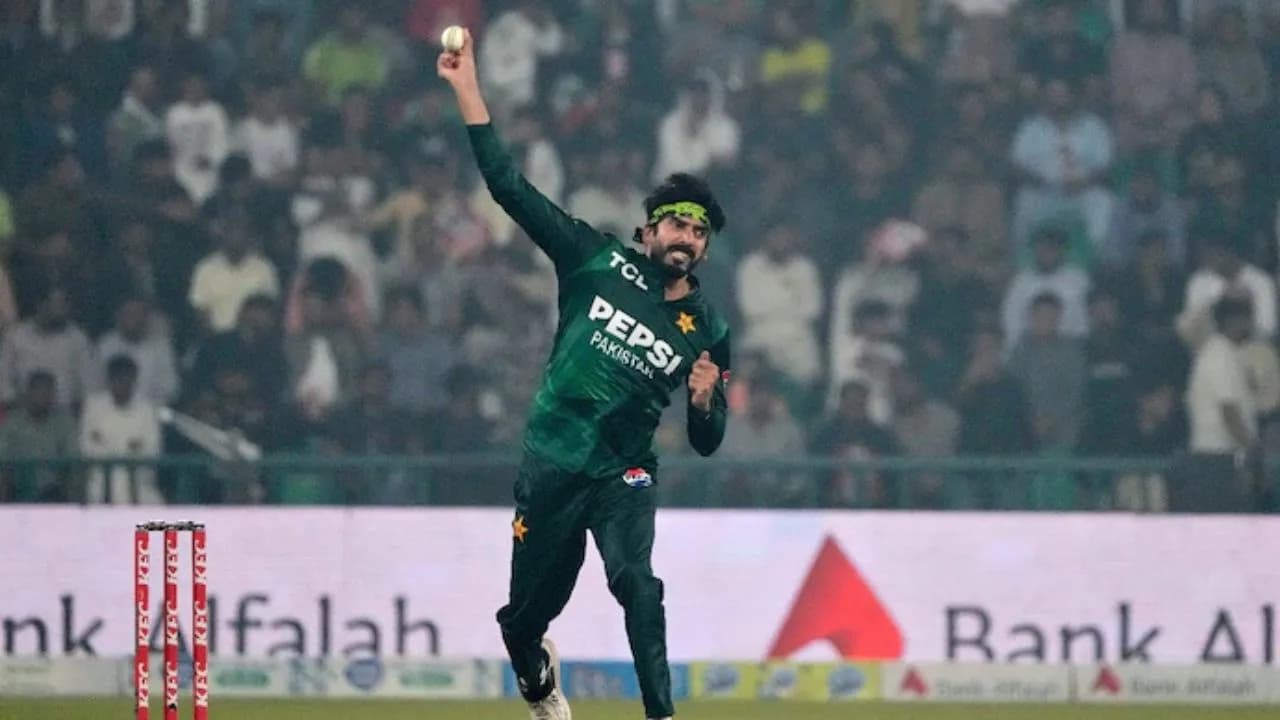 “Stay silent”: Usman Tariq shares cryptic Instagram story after Pakistan T20I snub