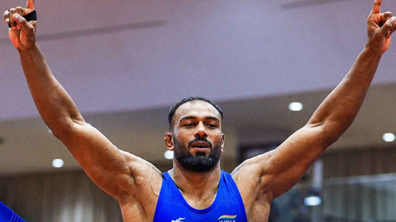 Asian Games Medal Tally: India hold eighth place after historic medals in wrestling and sailing