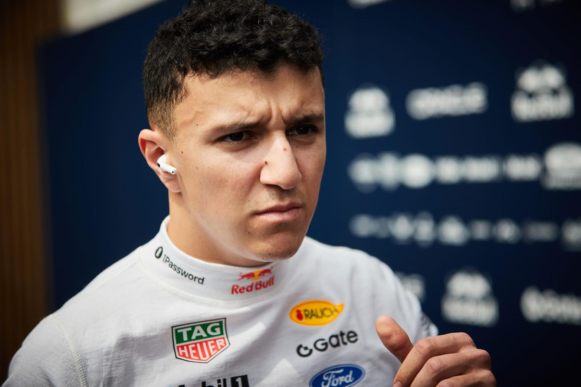 Hadjar escapes with warning for pushing Mexico F1 paddock guest