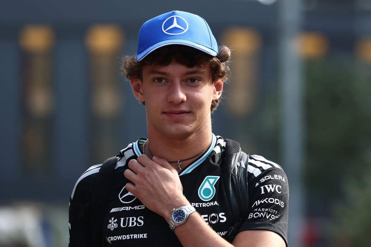 Kimi Antonelli shows "zero sign" of championship pressure as Jolyon Palmer hails 2026 turnaround