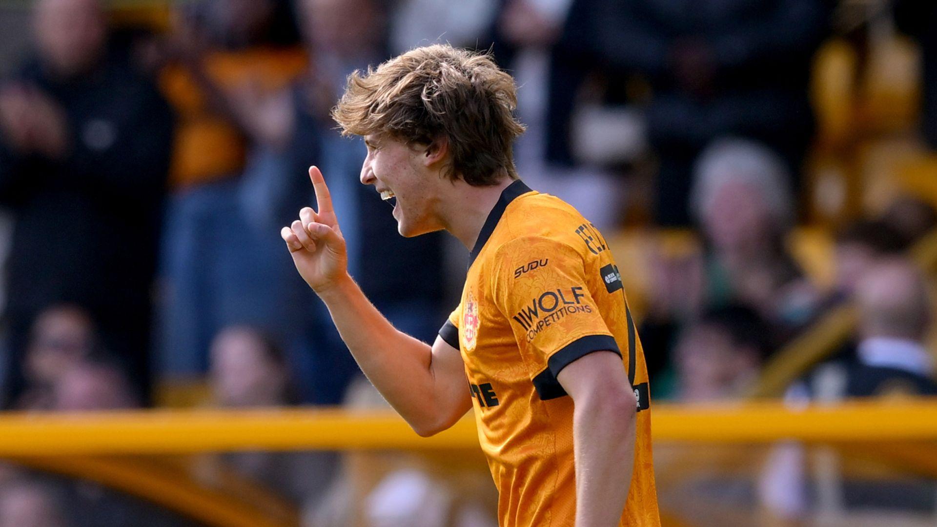 Huge error costs West Brom as Wolves prevail in derby