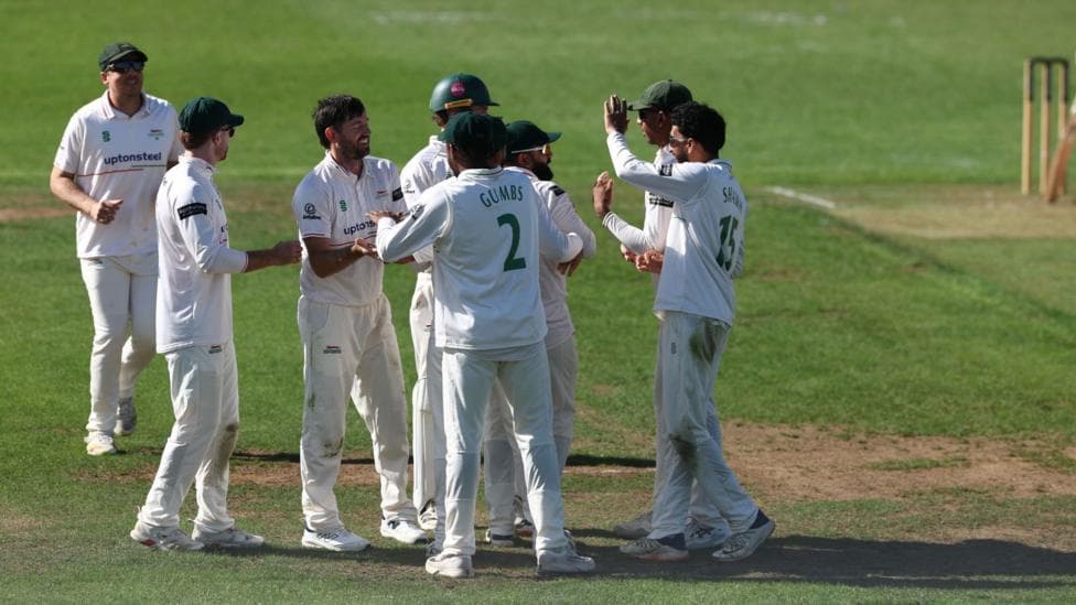 Leics 'spurred on' by points penalty - Thomas