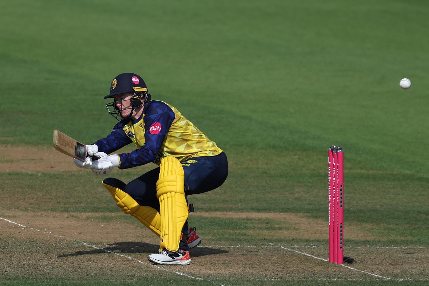 Hollie Armitage ton signs off Durham's campaign with a win