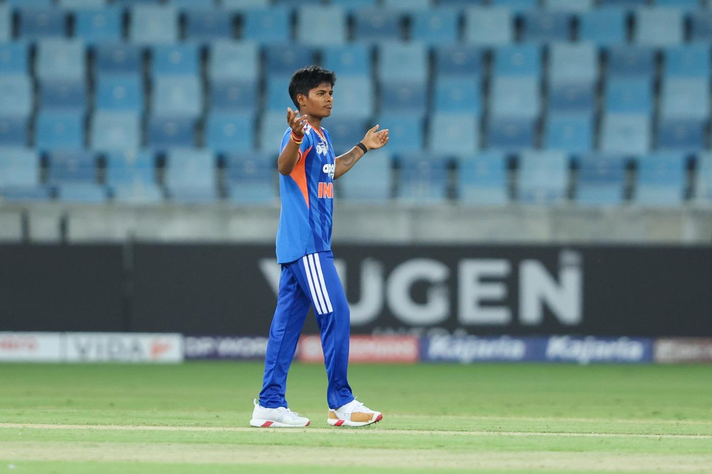 Gaud penalised for giving send-off to Dulani in Asia Cup final