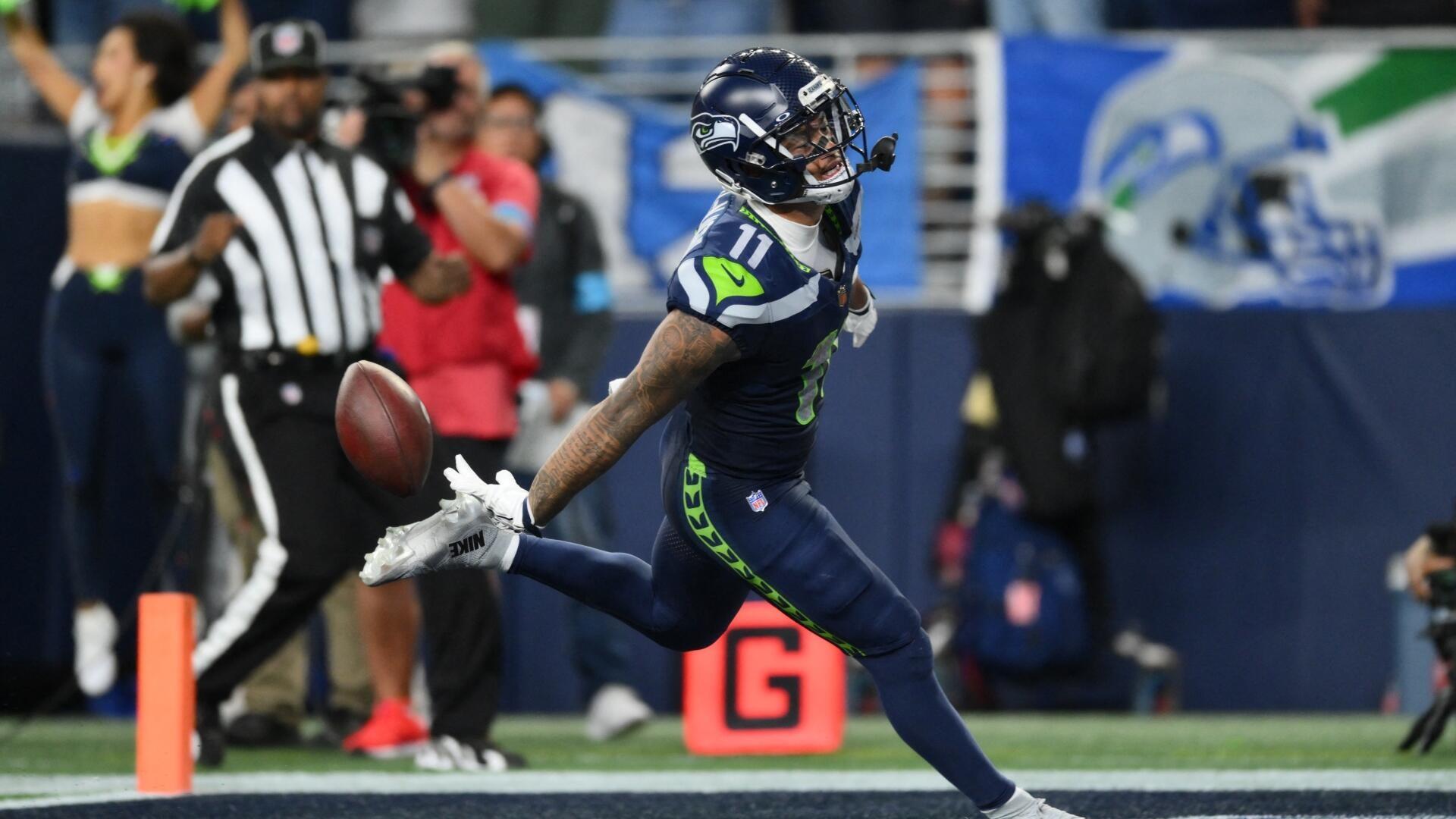 
                        Week 2 NFL odds, picks, predictions: Computer model backs Seahawks and Buccaneers
                    